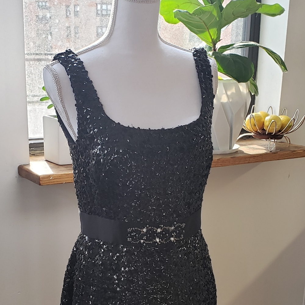 Marchesa Notte sequined cocktail dress size 8
